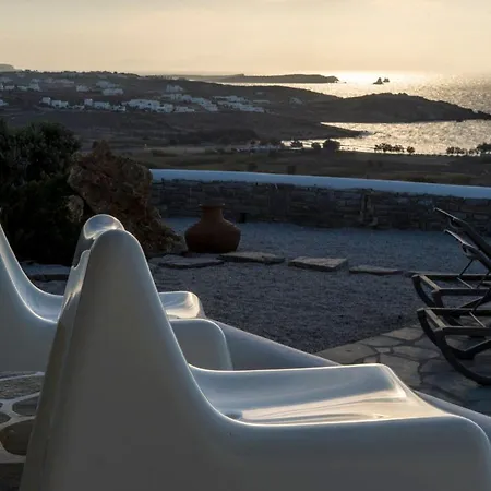 Villa Paros Sleeps 4 Pool Air Con Wifi *